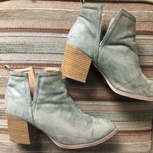 Qupid Cut Out Booties
